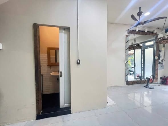 Toàn bộ cửa hàng, hẻm xe hơi tại Quận 1 4