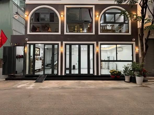 Toàn bộ cửa hàng, hẻm xe hơi tại Quận Tân Bình 1