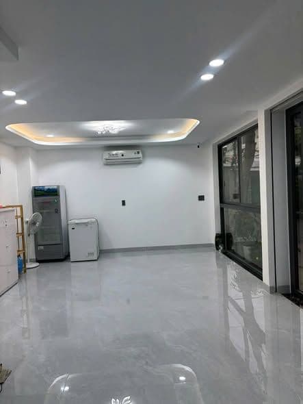 Toàn bộ cửa hàng, hẻm xe hơi tại Quận Tân Bình 3